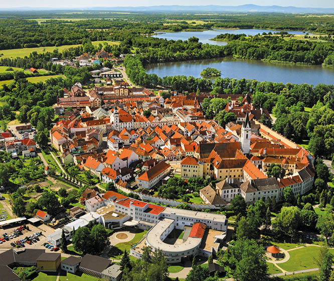 Kniha “PLZE - Libor Sv  ek" - vyd n  2., rok 2015 Photographer: Libor Svacek; box@fotosvacek.cz; Mobile: +420 602428001; 