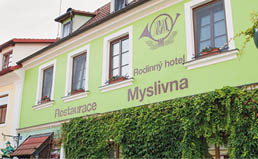 Hotel a restaurace Myslivna T ebo 