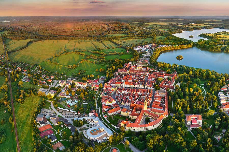 Letecký pohled na Třeboň, foto: Libor Sváček